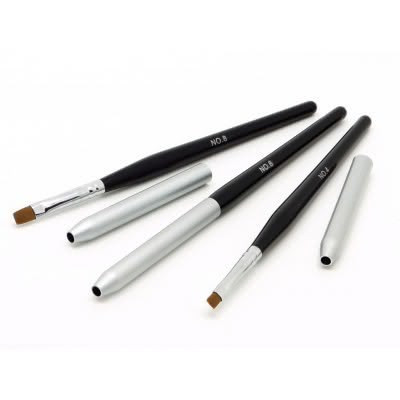 Gélový štetec s uzáverom Black Flat 8